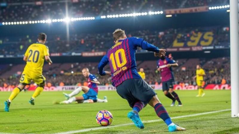 必一运动(B-Sports)官方网站 越位规则到底怎么判